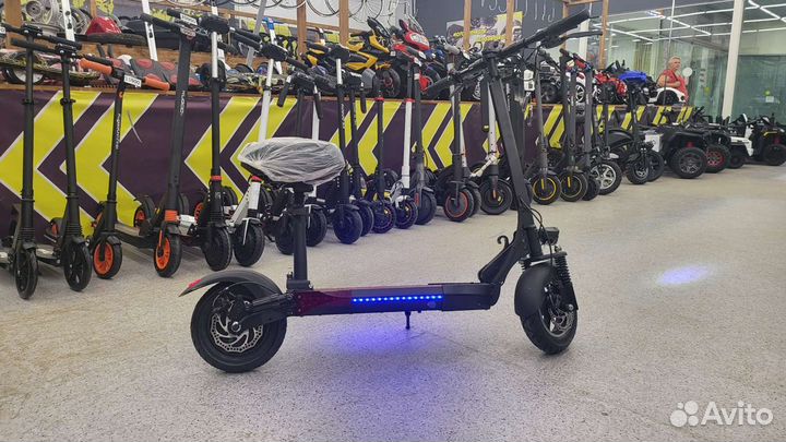 Электросамокат Gt m4pro 11000mAh новый
