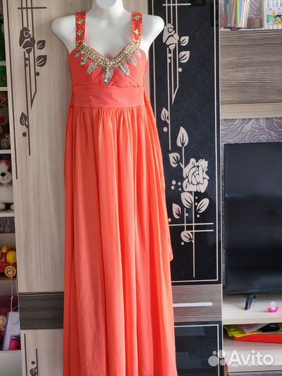 Платье праздничное женское 44 46