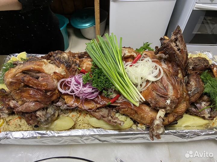 Ягненок запеченный под землей