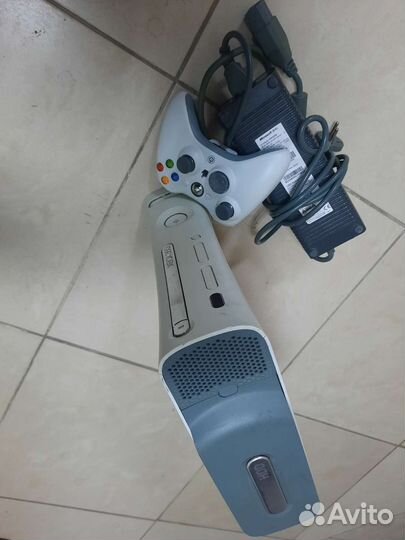 Xbox360 Falcon250Gb.Freebot.RGH3.0(30игр)