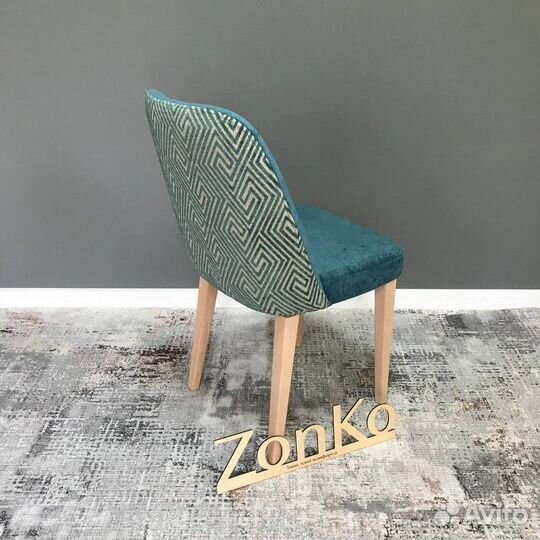 Стул обеденный