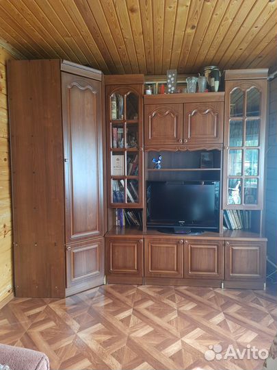 Мебельная стенка бу