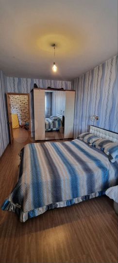 3-к. квартира, 100 м², 6/12 эт.