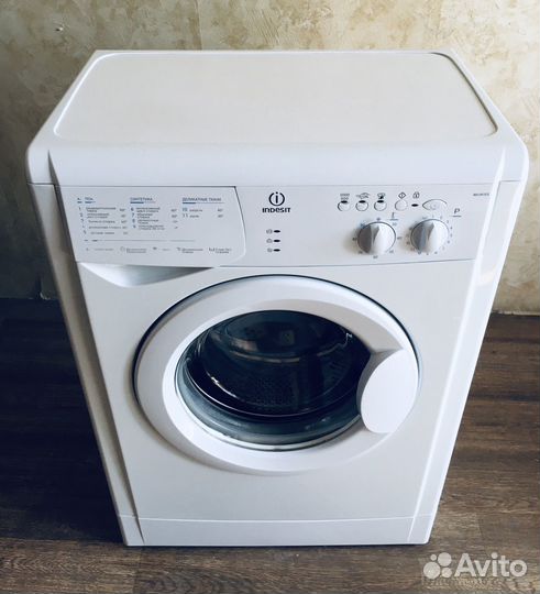 Стиральная машина indesit