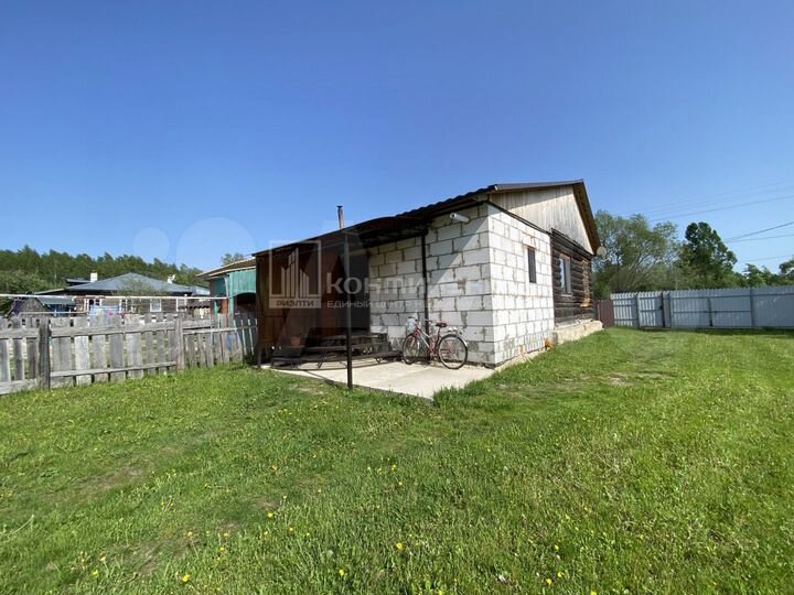 Дом 32,8 м² на участке 14 сот.