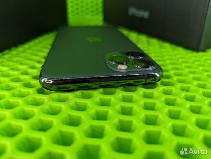 iPhone 11 pro 256gb green