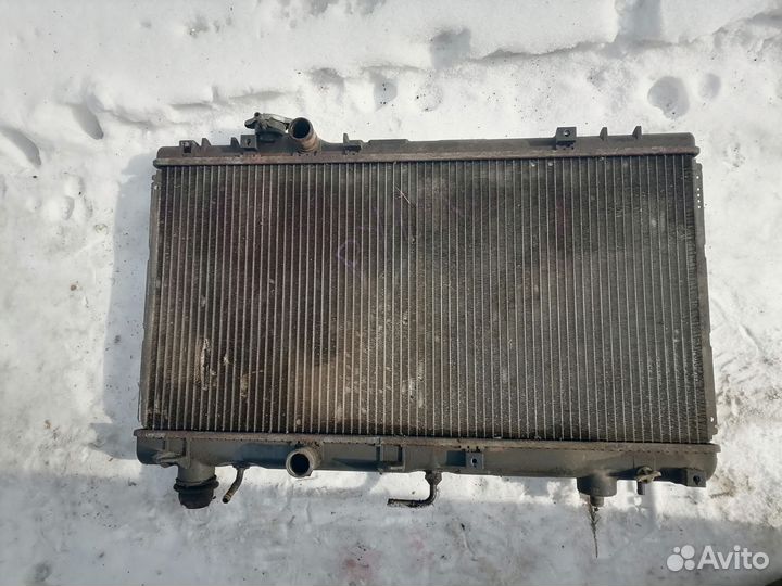 Радиатор Toyota Raum