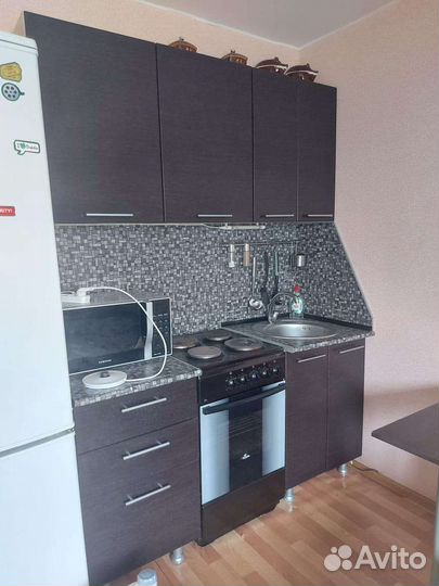 Кухонный гарнитур, мебель, газовые плиты