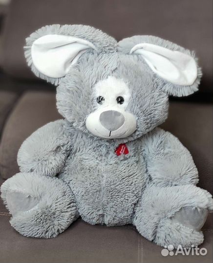 Заяц мягкий новый 60 см