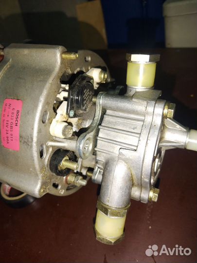 Генератор с вакуумным насосом Bosch 6 033 gв5 011