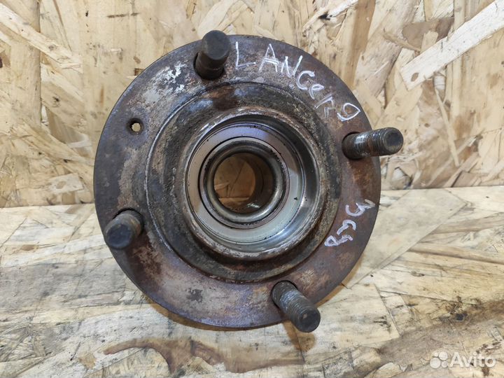 Ступица задняя Mitsubishi Lancer 9