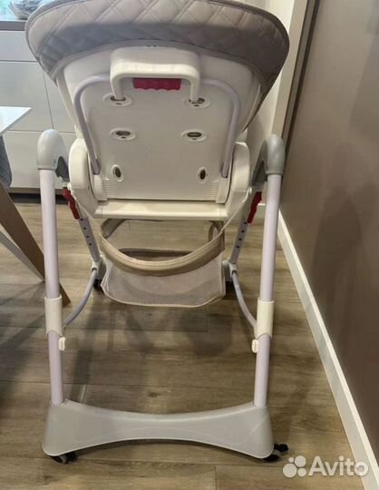 Стульчик для кормления babyton