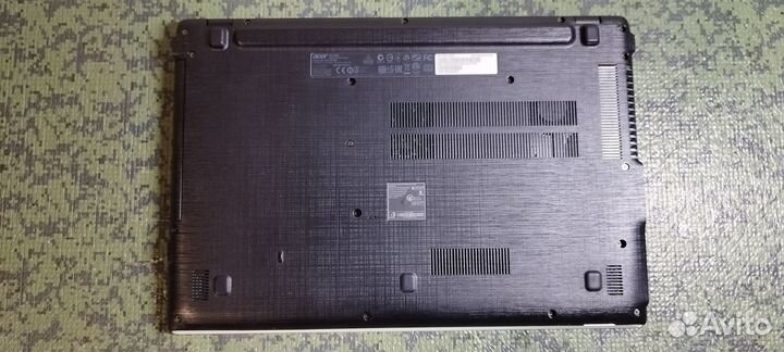 Ноутбук Аcer Aspire E5-532 с новыми батареей и SSD