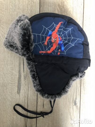Шапка зимняя Человек Паук новая