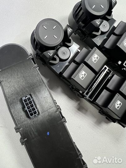 Блок стеклоподъемников priora 4 кнопки