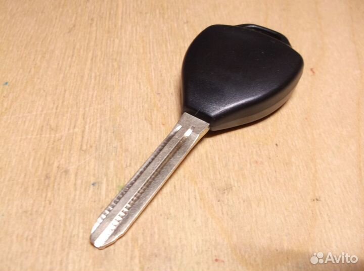 Toyota remote key 2 buttons DA101418 denso 12BBY