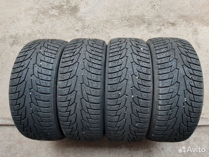Hankook Winter I'Pike 225/50 R17