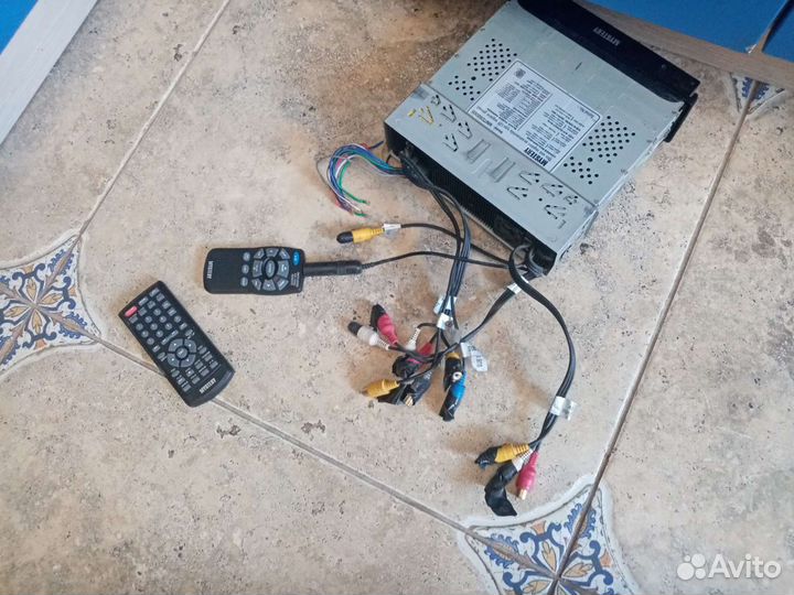 Авто магнитола с монитором