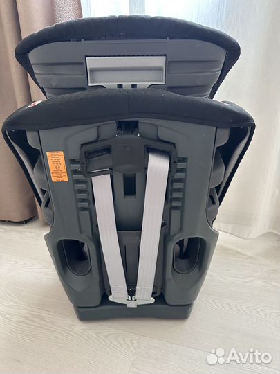 Продам детское автокресло britax romer