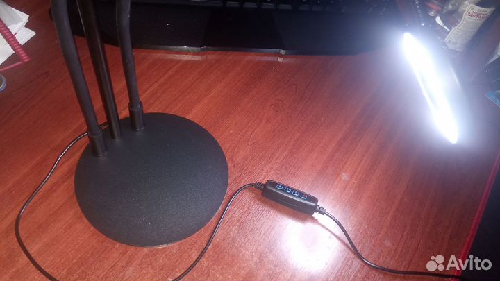 Держатель телефона,стрим, селфи, настольная лампа