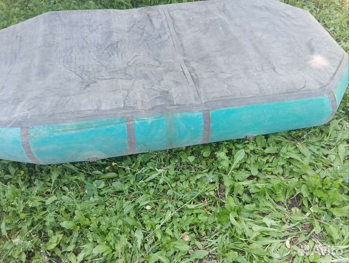 Надувная лодка