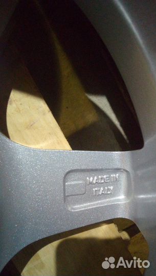 Литые диски r15 5 114.3 alessio