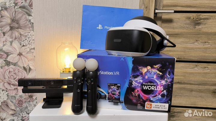 PlayStation VR + 2 Move Контроллера + Камера