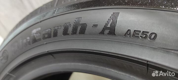 Yokohama BluEarth AE50 215/45 R18