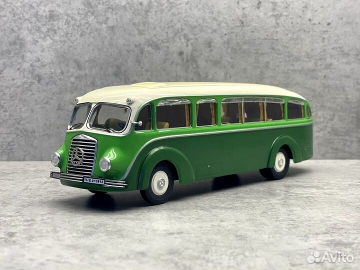 Модель автобуса Mercedes-benz LO 3500 1:43