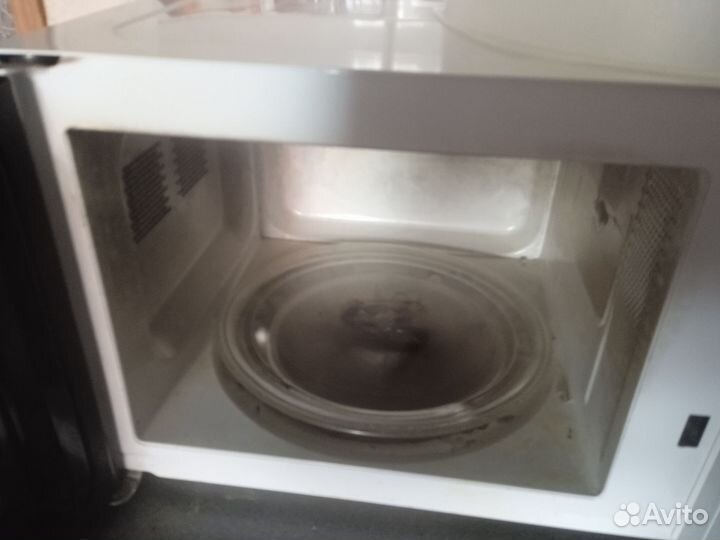 Микроволновая печь на запчасти