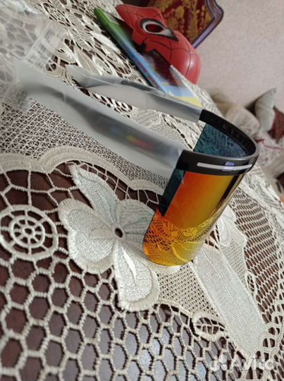 Солнечные очки женские