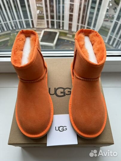 Угги Женские UGG classic mini II california poppy