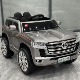 Электромобиль Toyota Land Cruser 4x4