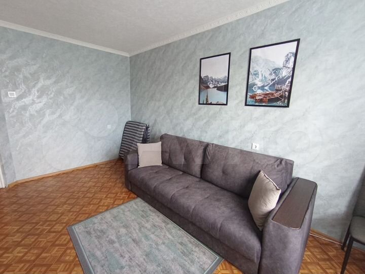 2-к. квартира, 54 м², 9/9 эт.