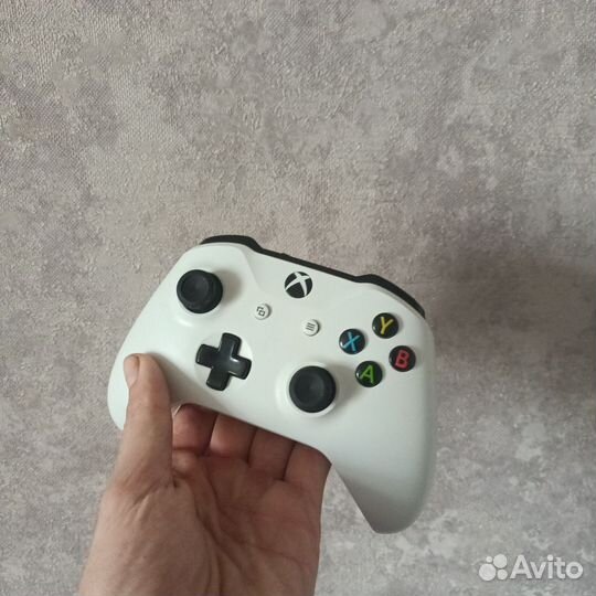 Геймпад xbox One