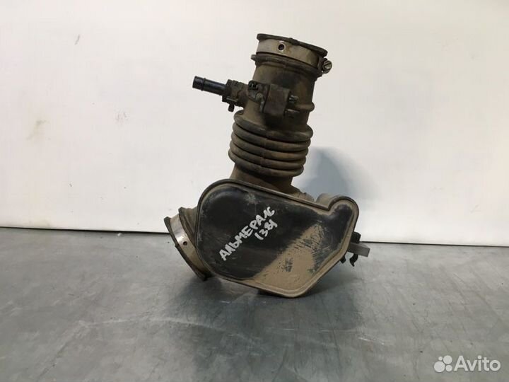 Патрубок воздушного фильтра Nissan Almera N16