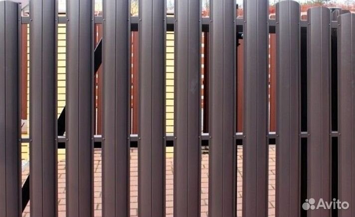 Пластиковый штакетник