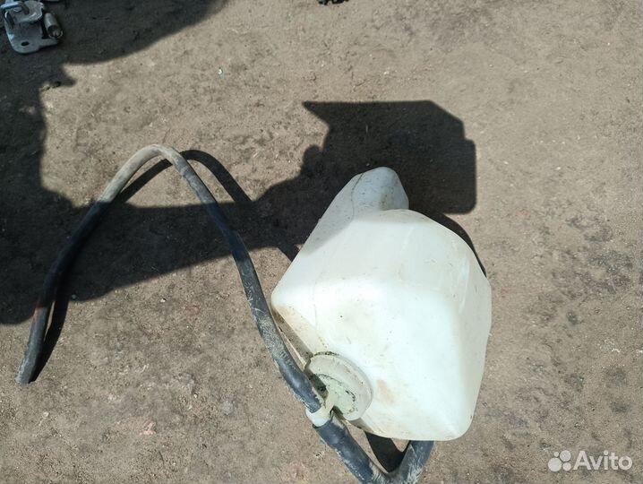 Расширительный бачок Mitsubishi Lancer 10