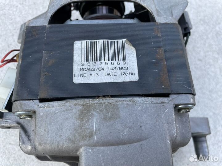 Электродвигатель мотор стиральной Bosch