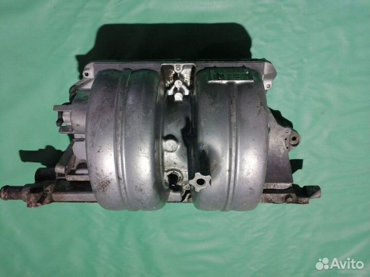 Впускной коллектор Opel Astra H