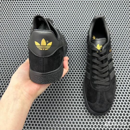 Кроссовки Adidas Gazelle ADV Black Gold Metallic