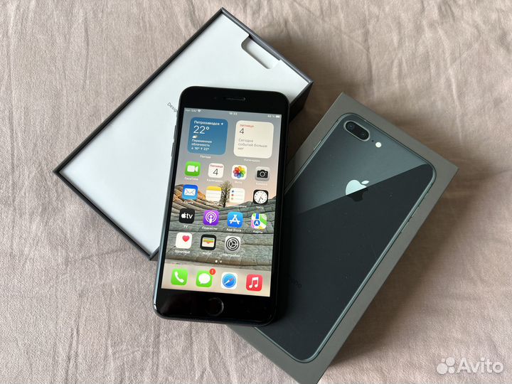iPhone 8 Plus 64gb Space Gray / Коробка / Чек