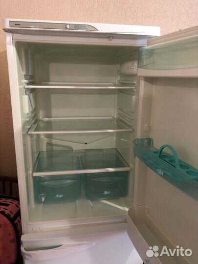 Холодильник бу stinol