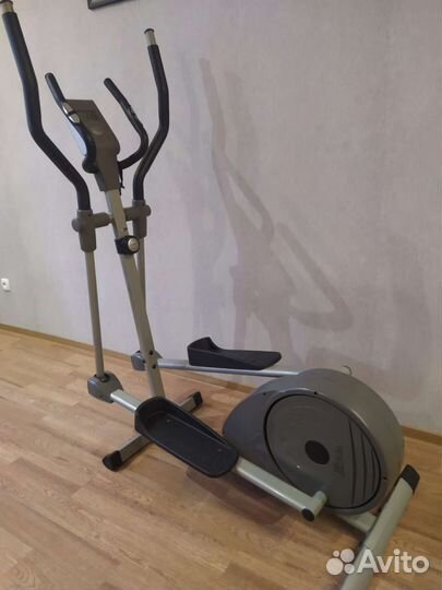 Эллиптический тренажер
