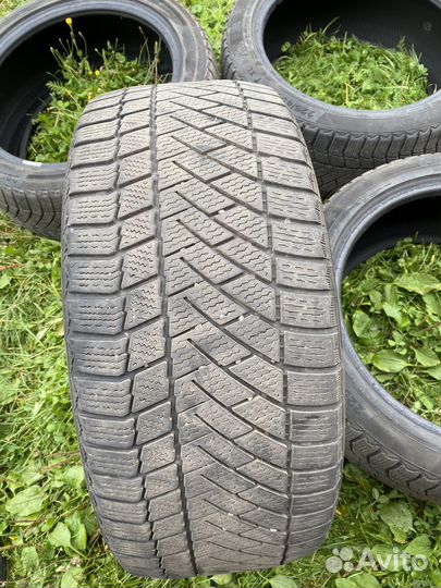 Continental ContiVikingContact 6 225/45 R17
