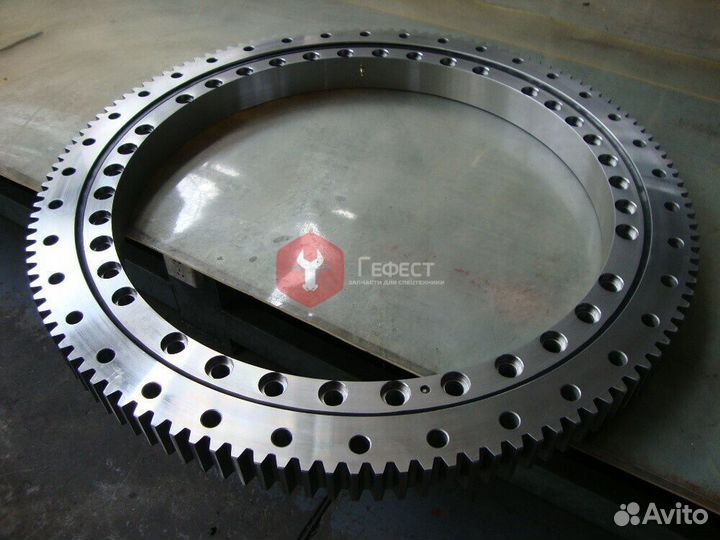 Опорно-поворотный круг DX400LC-5 140109-00007A
