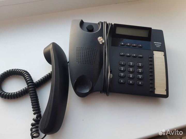 Телефоны настольные