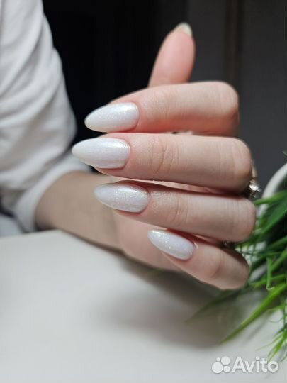 Маникюр, наращивание ногтей