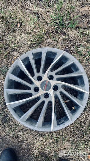 Литые диски r16