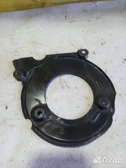 Защитный кожух ремня Volkswagen Passat B5 1 1999